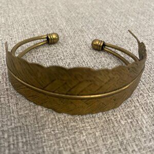 Feather cuff bracelet